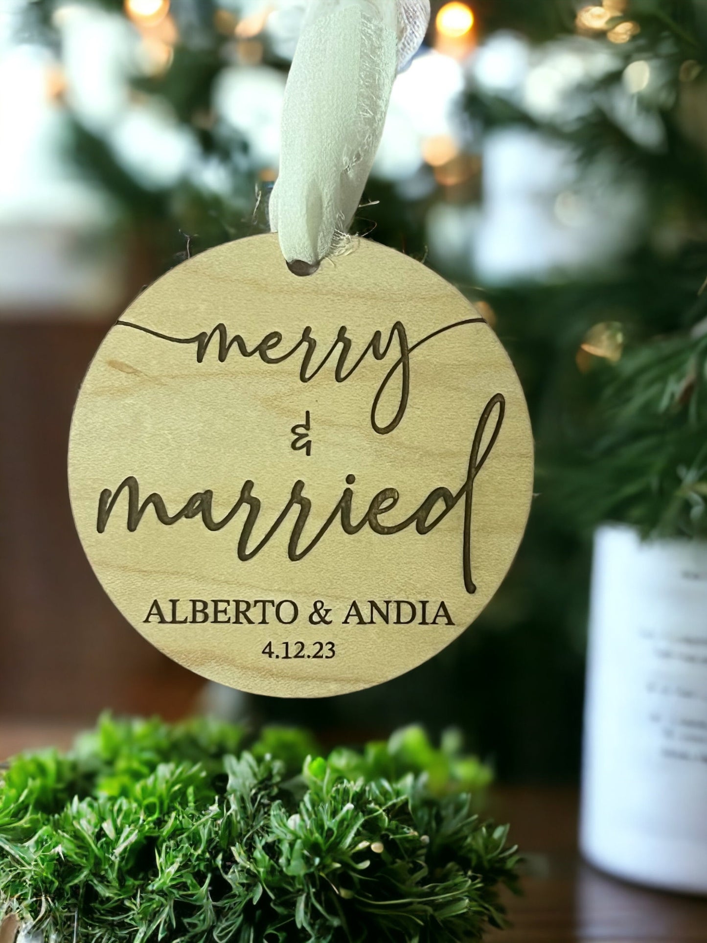 Personalized Merry and Married Ornament 2023, First Christmas Married, Custom Christmas Gift, Newlywed, Just Married present, Wood