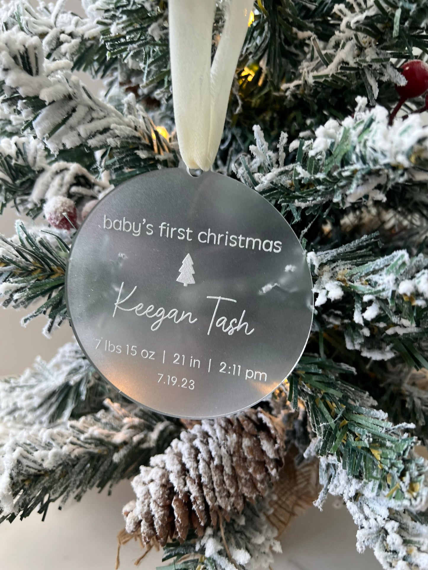 Personalized Baby's First Christmas Ornament, Custom Newborn Keepsake, Christmas 2023, Baby Gift, New Baby Present