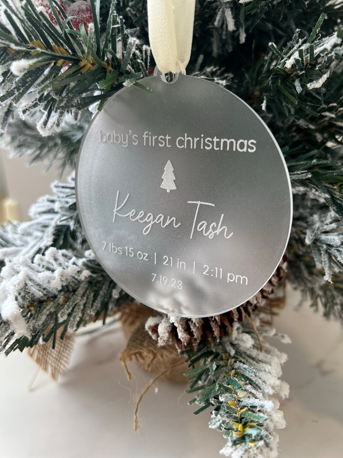 Personalized Baby's First Christmas Ornament, Custom Newborn Keepsake, Christmas 2023, Baby Gift, New Baby Present