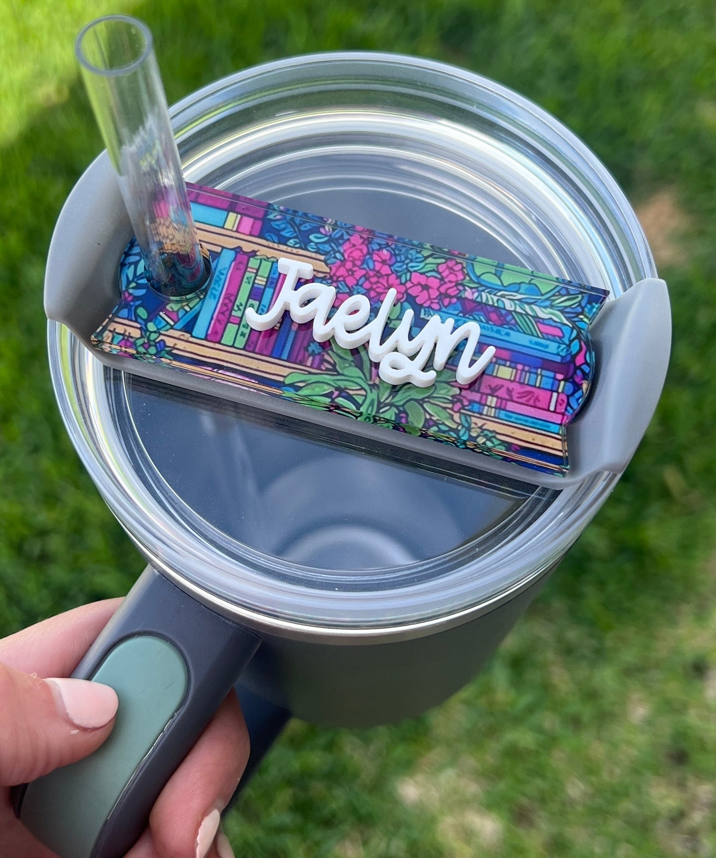 Personalized Book Plant Lover Tumbler Name Topper, Custom Plate Tag, 20oz 30oz 40oz Tumbler Lid Tag, Book Club Present, Bookish, Reader