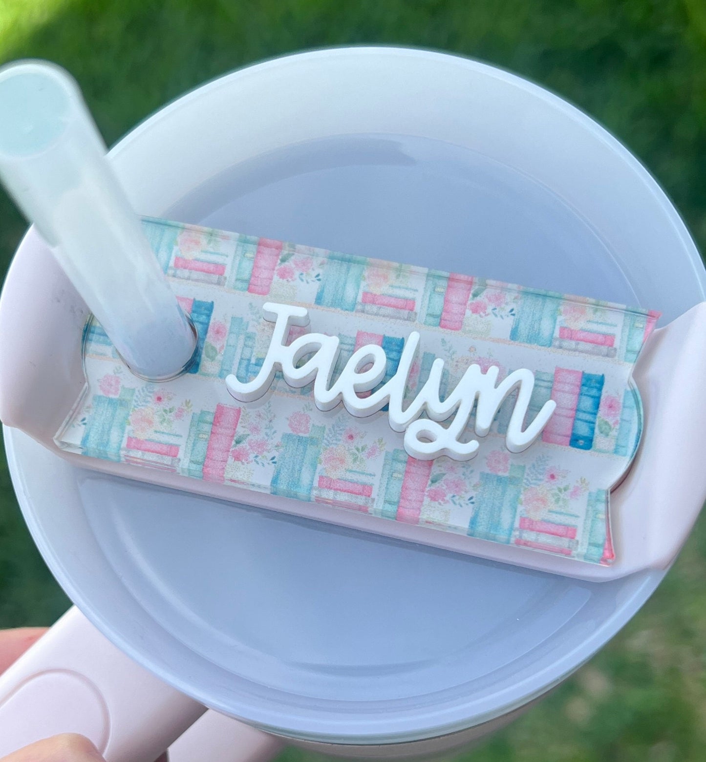 Personalized Book Lover Tumbler Name Topper, Custom Name Tag, Name Plate, 20oz 30oz 40oz Tumbler Lid Tag, Book Club Present, Bookish