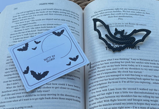Bat Bookmark, Book Lover Gift, Gift for Reader, Book Club Present, Acrylic Bookmark, Paper Clip, Halloween Spooky Season Gift