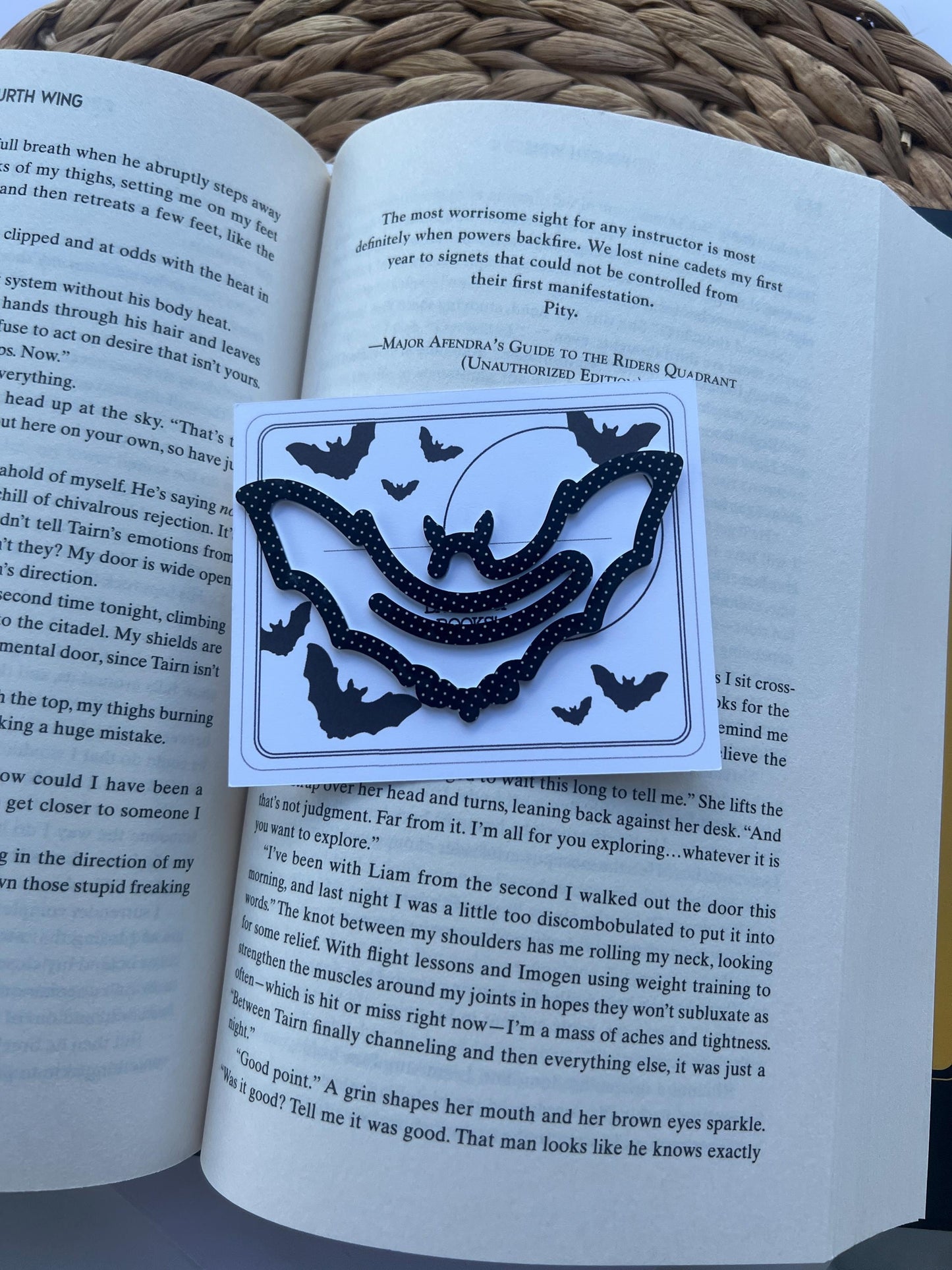 Bat Bookmark, Book Lover Gift, Gift for Reader, Book Club Present, Acrylic Bookmark, Paper Clip, Halloween Spooky Season Gift