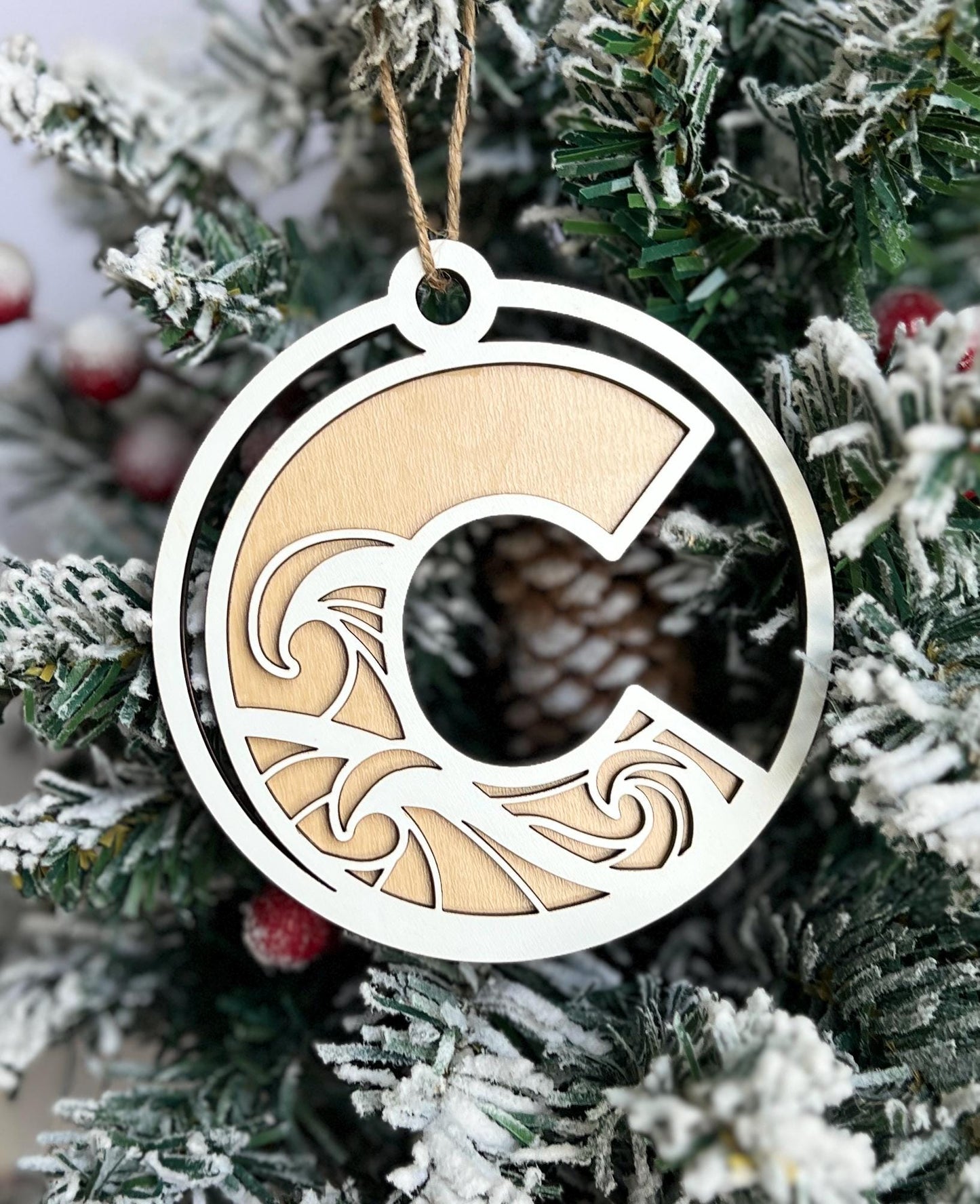 Monogram Wave Christmas Ornament, Beach Lover Gift, Florida Beach Present, Xmas Gift, Florida Vacation Keepsake, Family Monogram