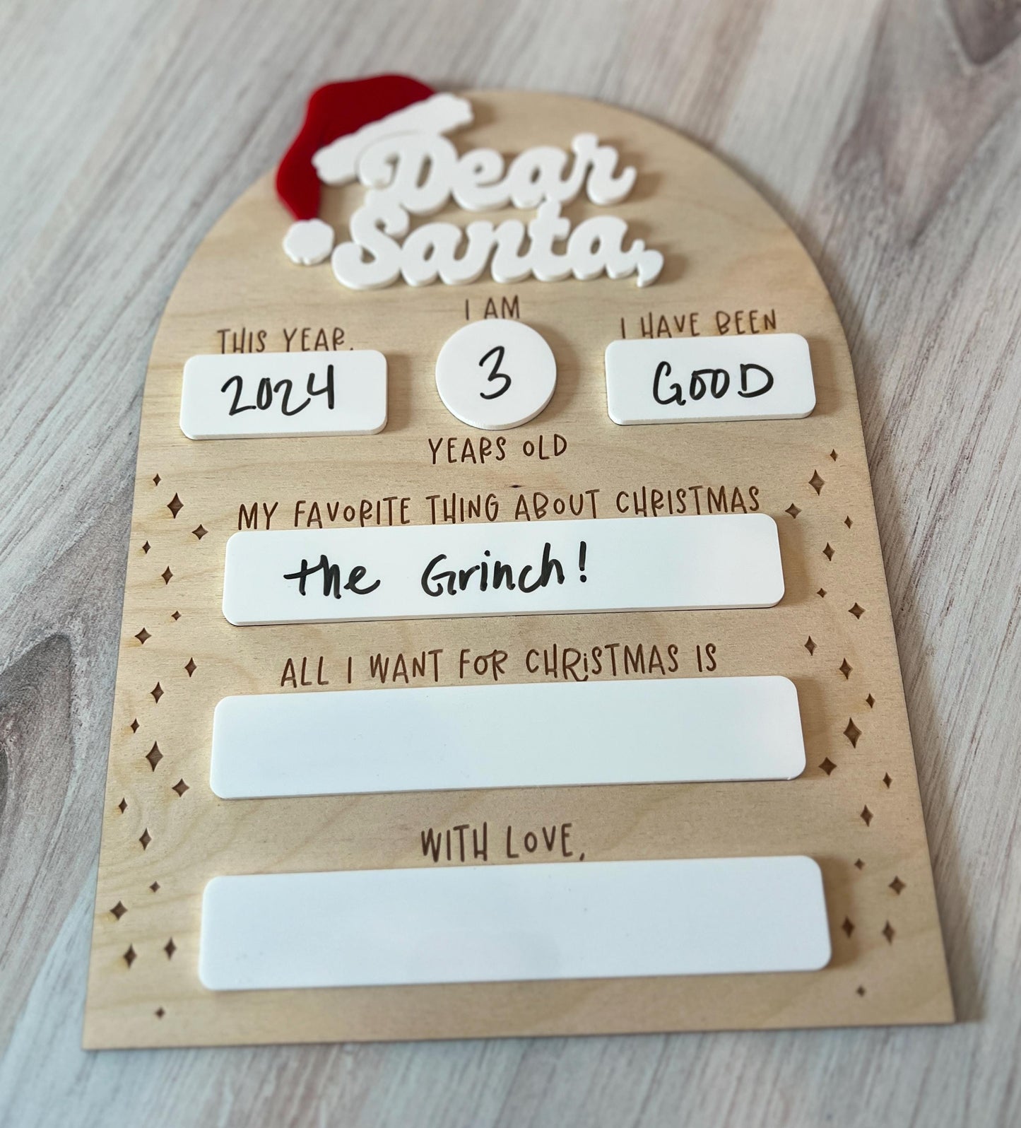 Dear Santa Dry Erase Board Sign, Reuseable Christmas Whiteboard Wish List, Kid’s Christmas List Keepsake, Kids Christmas Letter