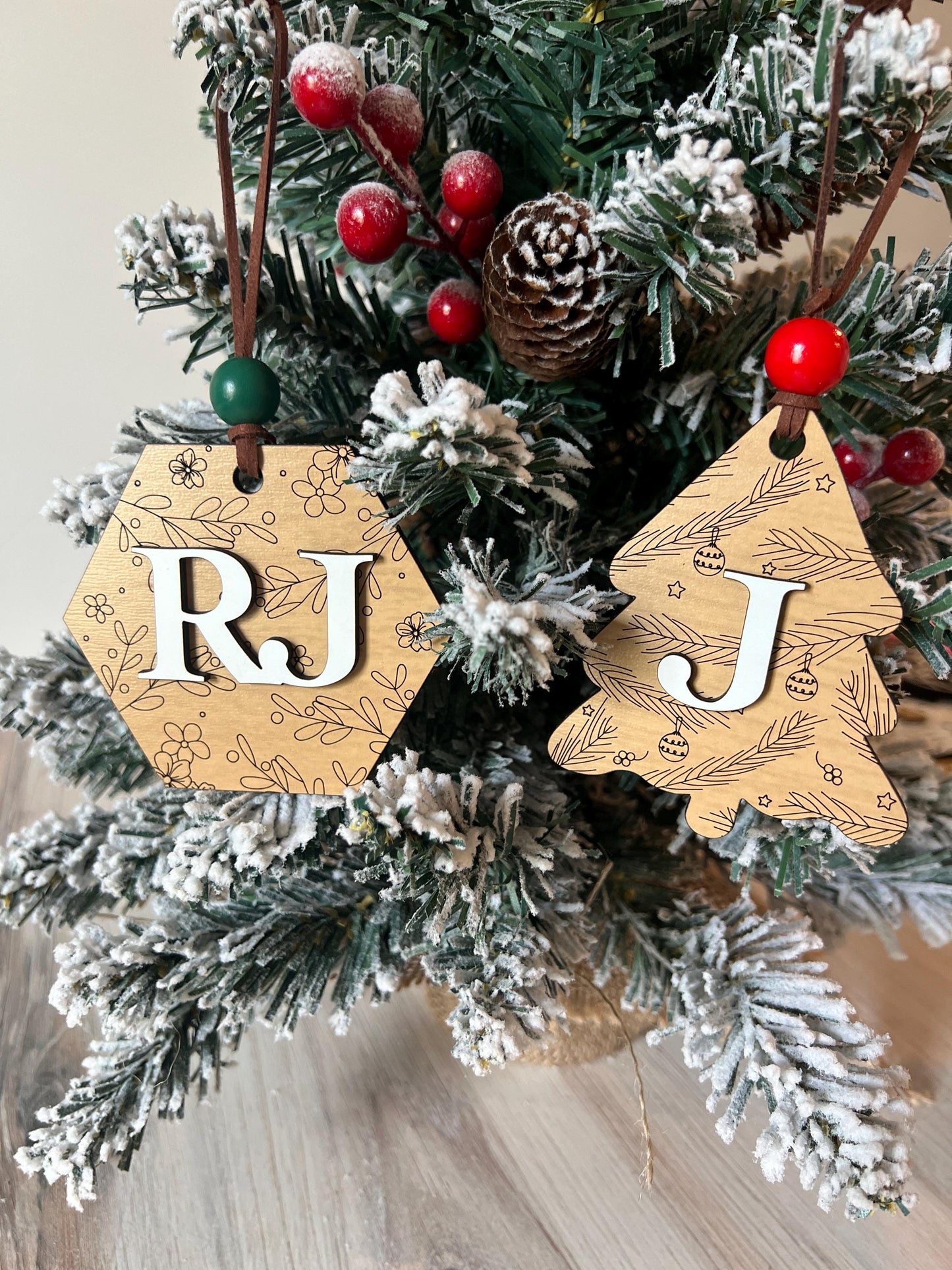 Personalized Christmas Stocking Name Tags, Custom Gift Name Tag, Christmas Stocking Stuffer, Monogram Family Name gift