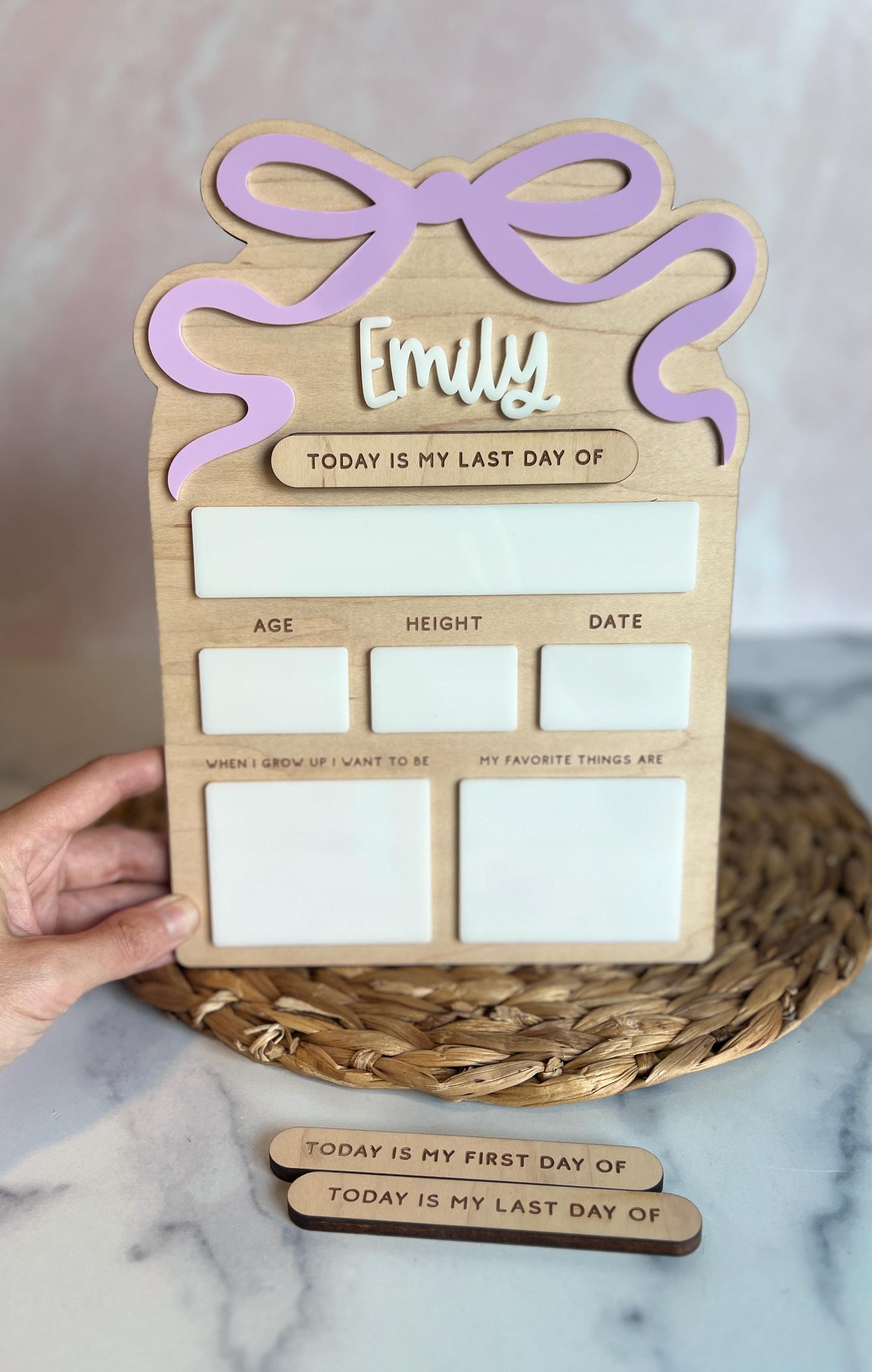 Custom First Day of School Sign, Personalized Back to School Sign, Coquette Bow, Interchangeable First Day Last Day Sign, Photo Prop