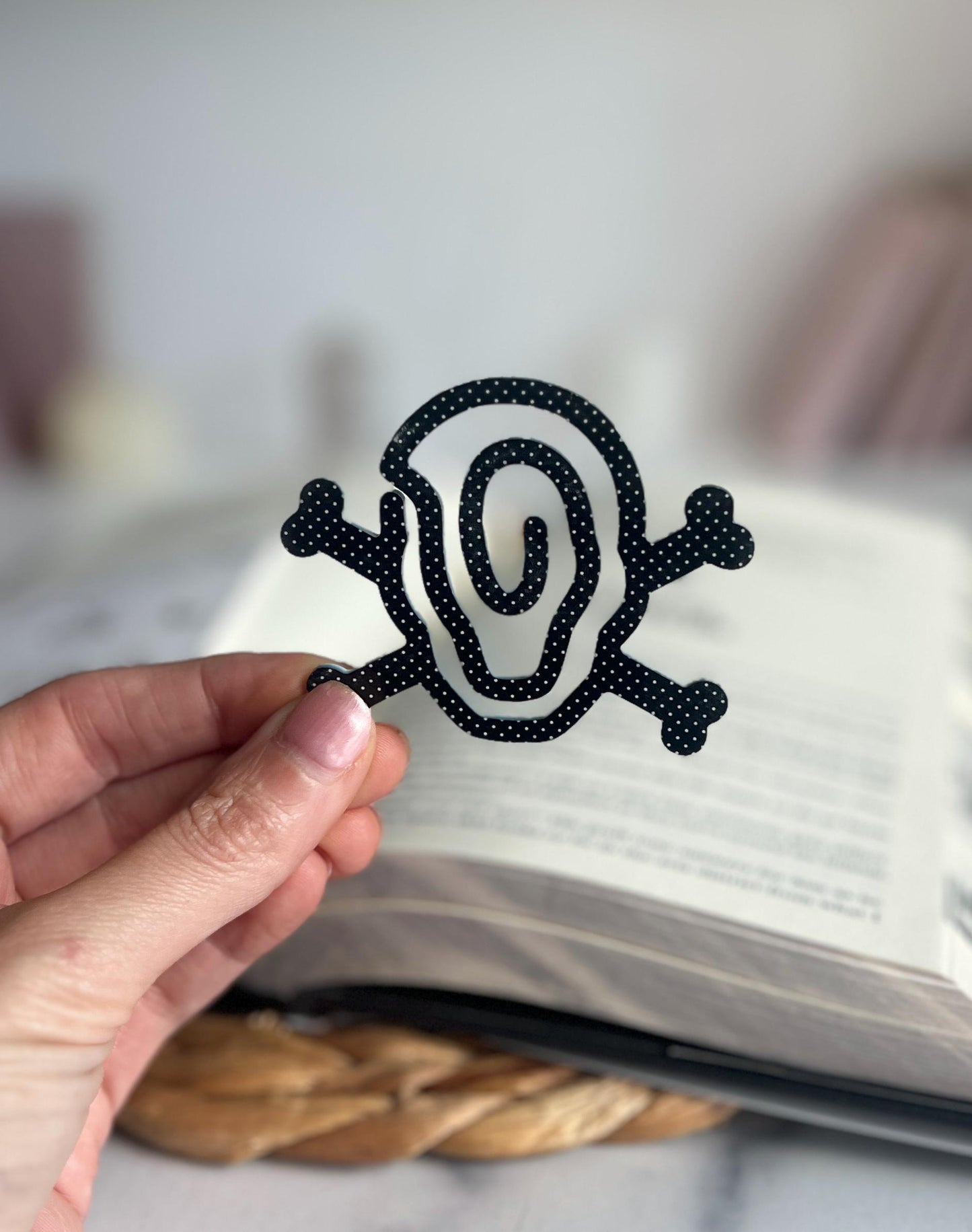 Halloween Skull Acrylic Bookmark, Book Lover Gift, Cute Halloween Bookmark, Pirate Party, Bookish Gift, Booktok