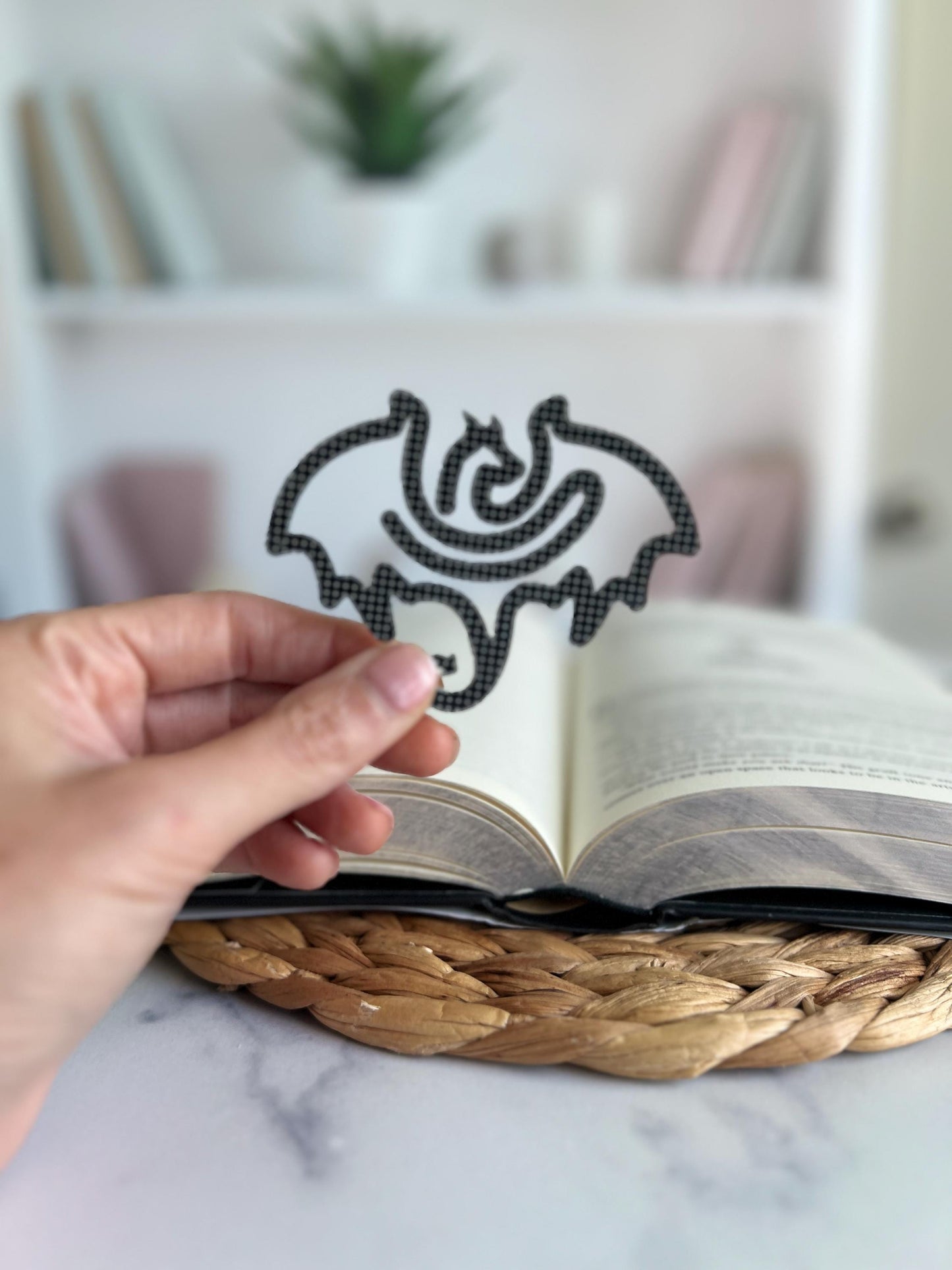 Dragon Acrylic Bookmark, Fun Reading Gift for Fantasy Lovers & Bookworms, Book Lover Gift, Bookish Present, Mystical Reader
