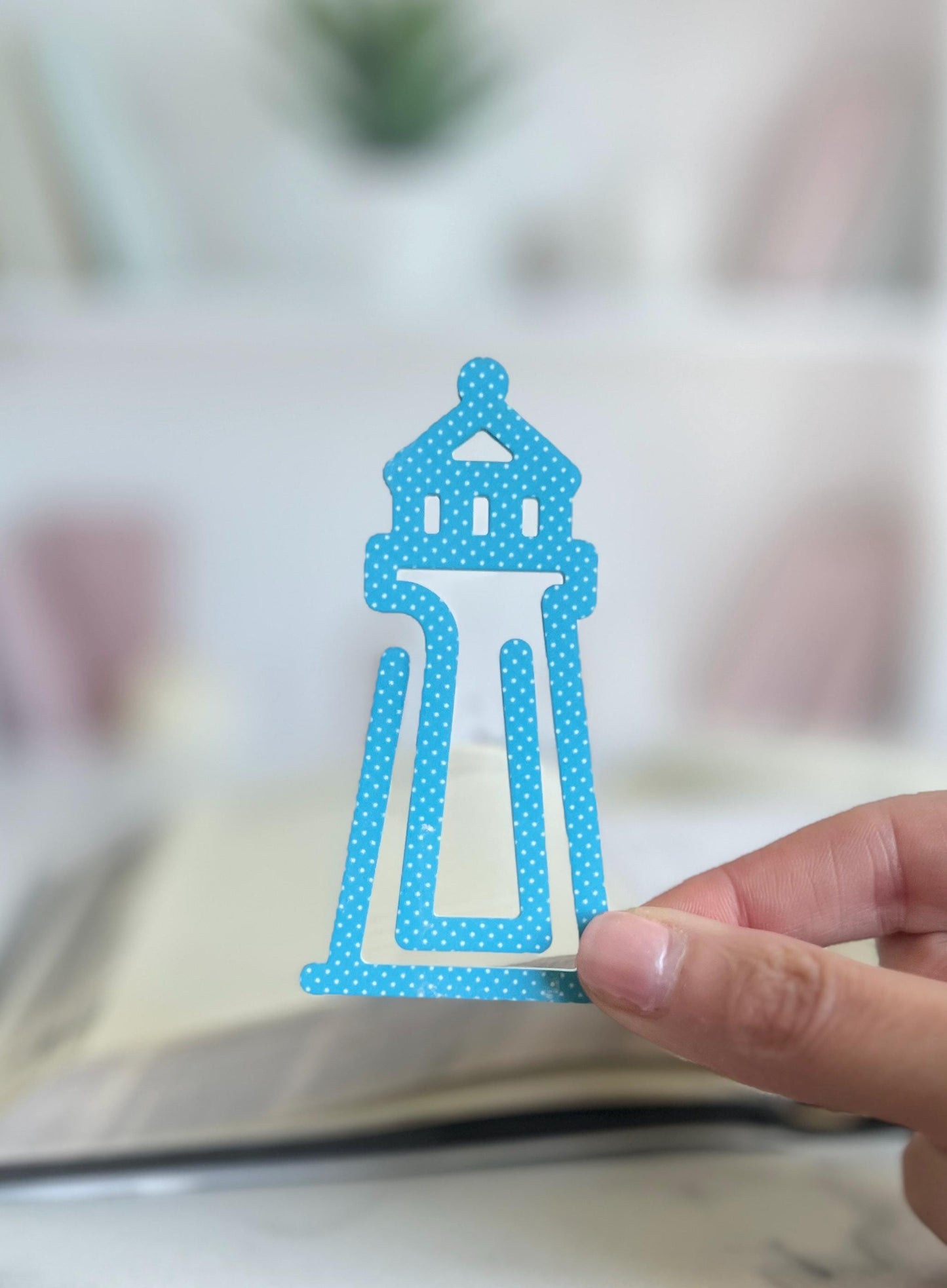 Lighthouse Coastal Bookmark, Book Lover Gift, Booktok, Bookish, Book Club, Beach Vacation Keepsake, Gift for Readers