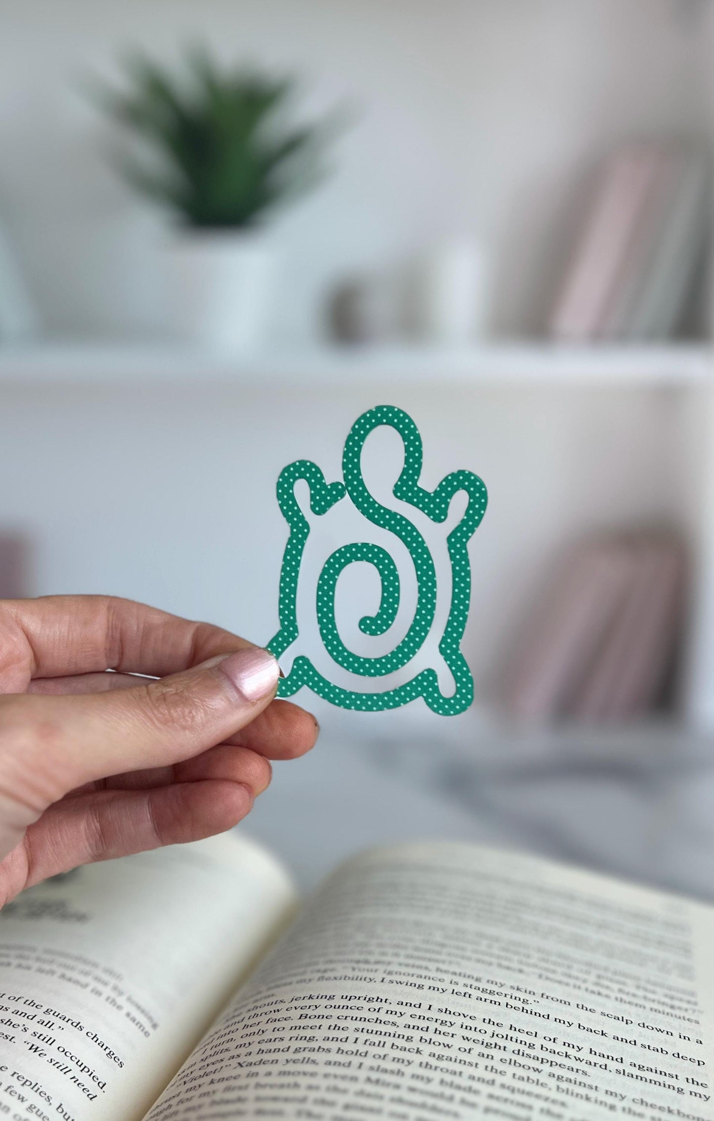 Sea Turtle Acrylic Bookmark, Book Lover Gift, Booktok, Bookish Present, Book Club, Gift for Readers, Ocean Life Inspired
