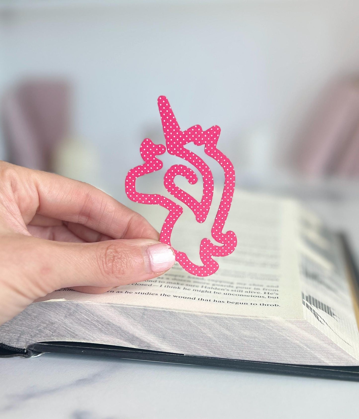 Unicorn Acrylic Bookmark, Whimsical Book Lover Gift, Book Club Presents, Booktok Bookish, Gift for Readers, Stocking Stuffer