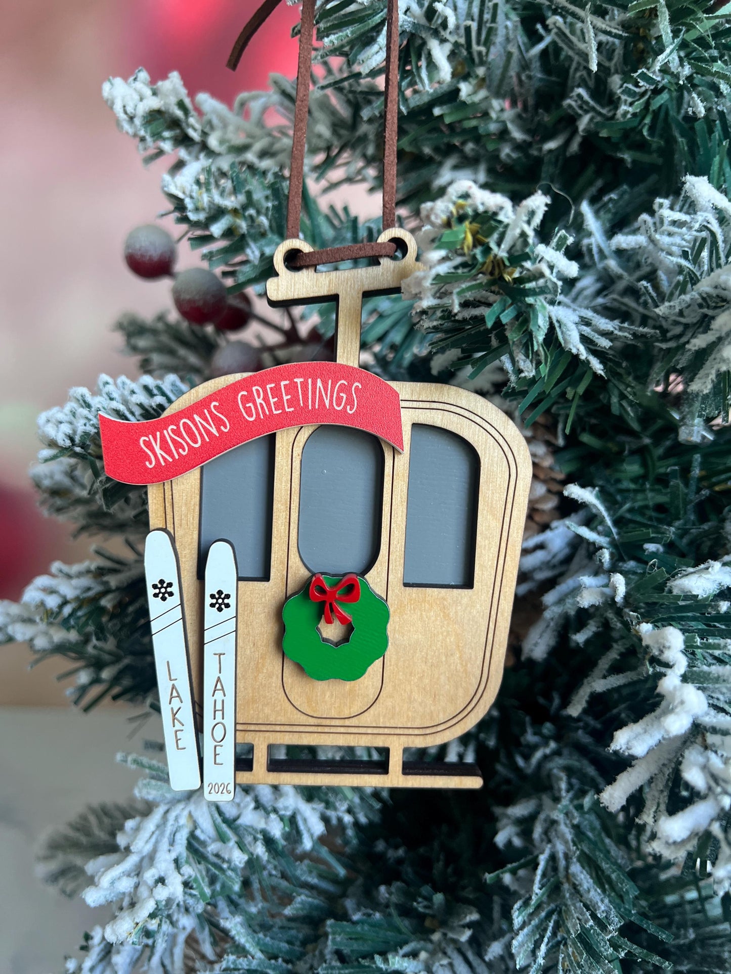 Personalized Ski Gondola Christmas Ornament, Apres Ski, Family Trip Memory, Vacation Keepsake, Custom Holiday Present, Skier Skiing Team