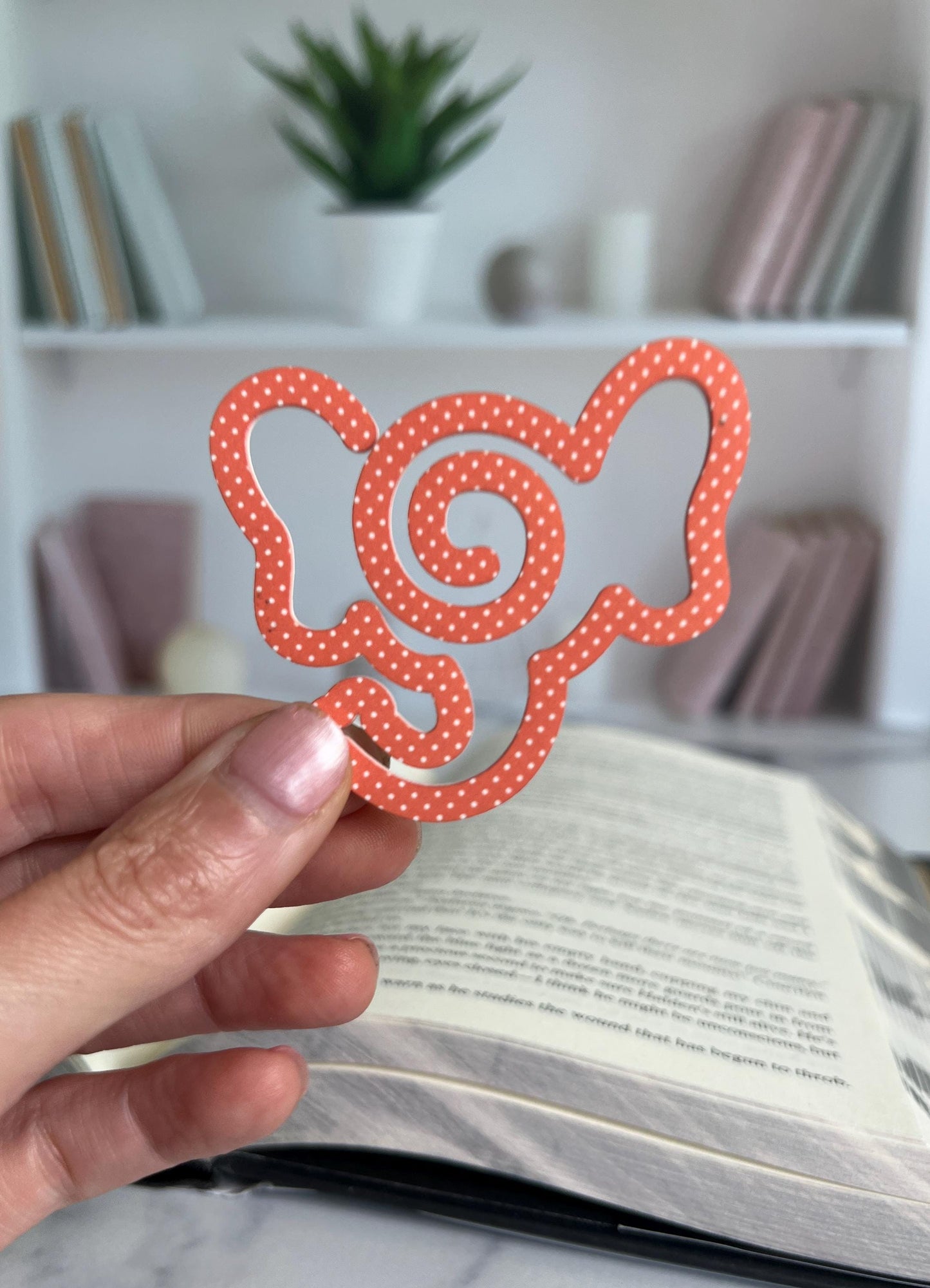 Elephant Acrylic Bookmark, Cute Book Mark, Gift for Readers, Book Club Present, Bookish, Booktok, Cute Reading Gift, Teacher Gift