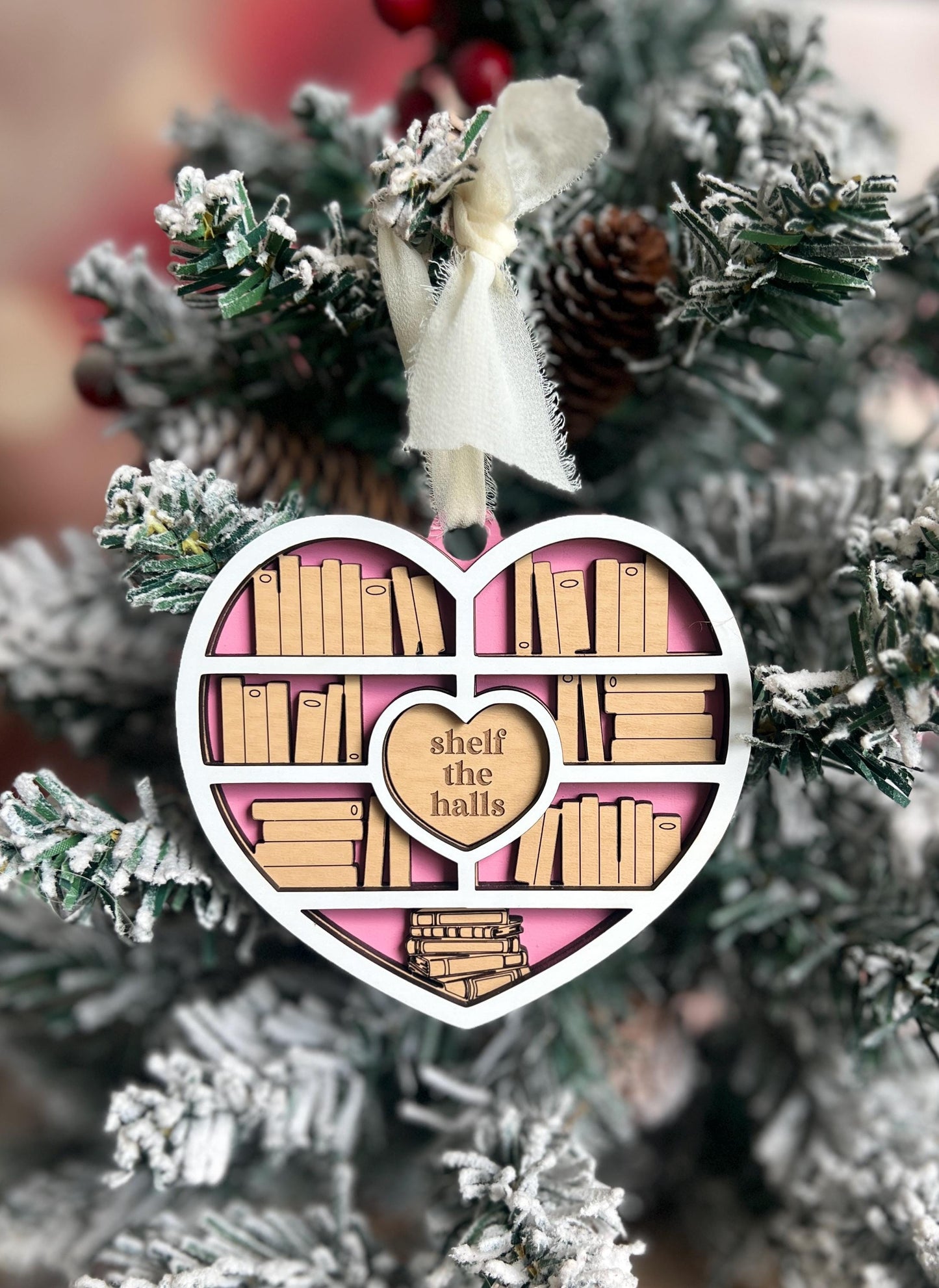 Personalized Book Ornament, Custom Heart Bookshelf Present, Reader, Book Lover Gift, Bookish Decor, Booktok Merch, Book Club, Gift for Her