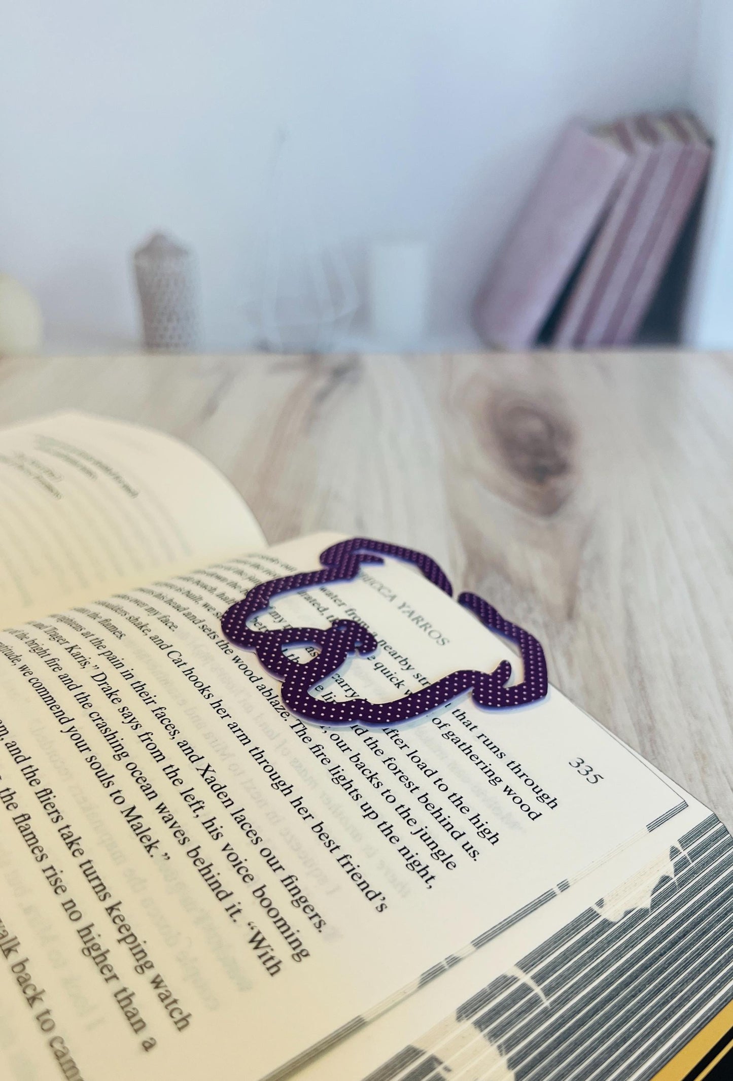 English Bulldog Bookmark, Dog Lover gift, Acrylic, Book lover gift, Dog Mom present, Book club present, Pet Lover Gift, Stocking Stuffer